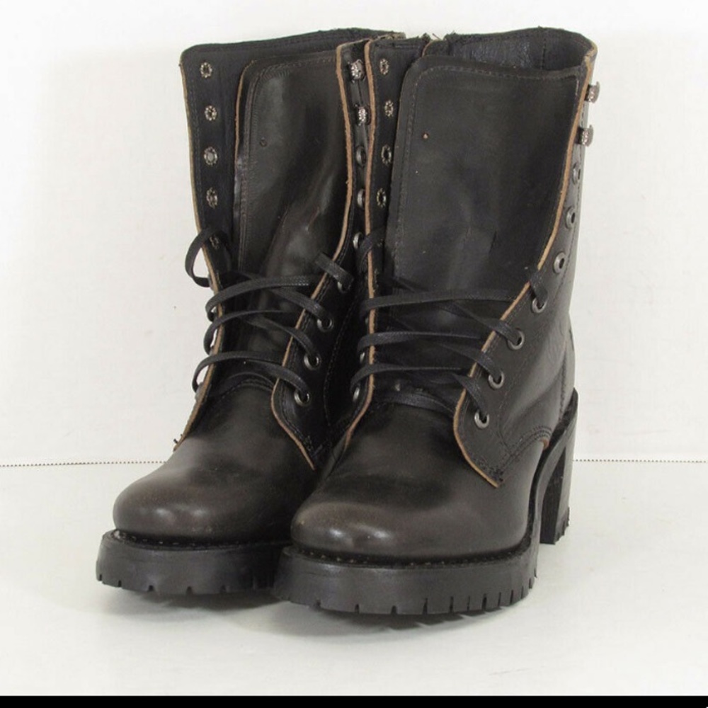 $498 Frye Sabrina Moto Boots Black, US 7
